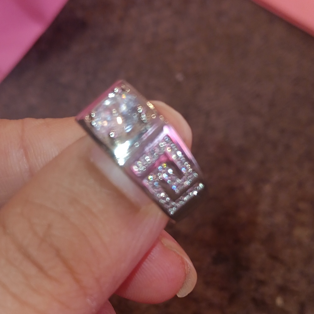 Elegant Silver Women's Ring